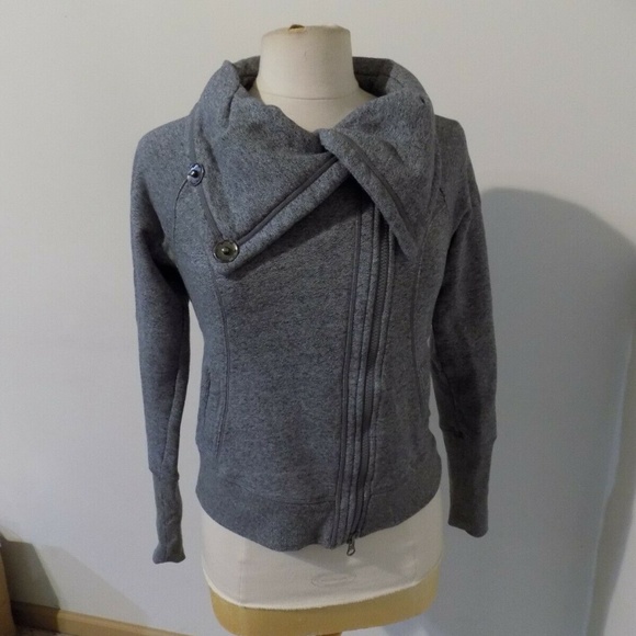 Zella Jackets & Blazers - ZELLA Gray Zipper Jacket, Small